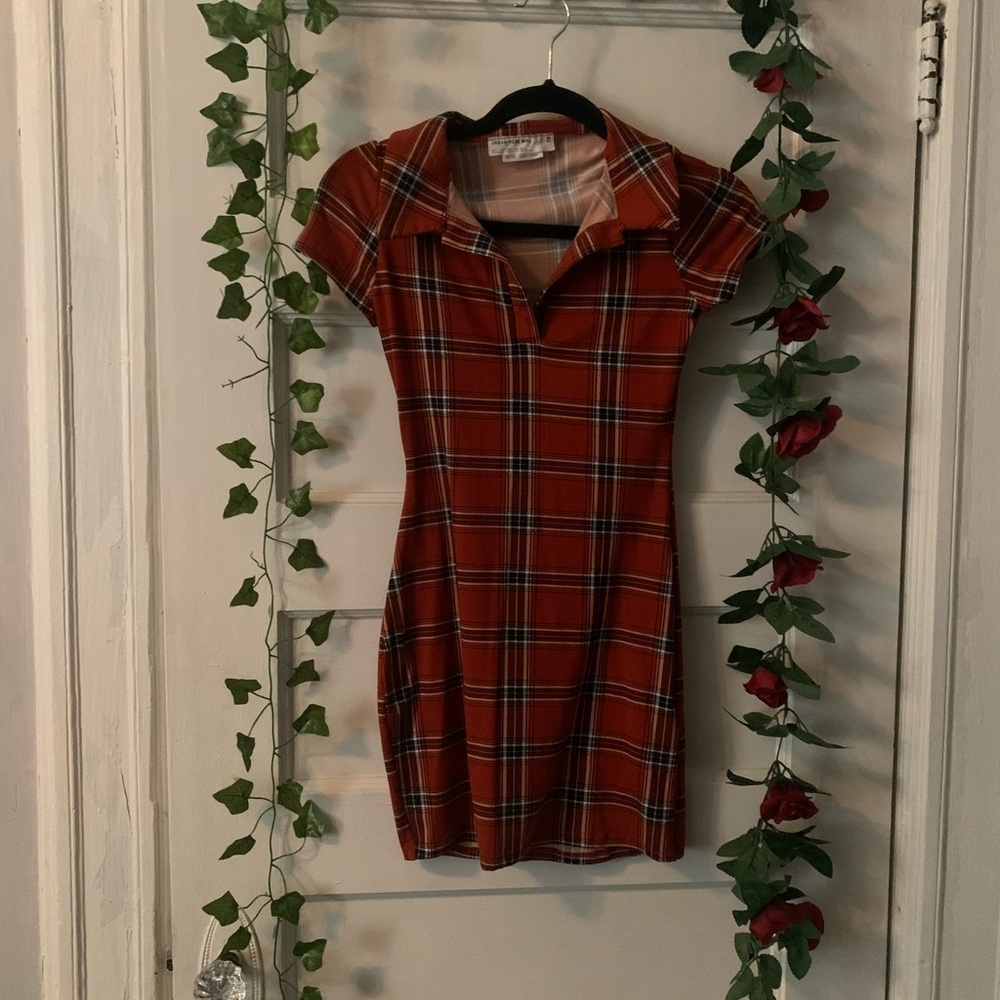 urban outfitters plaid short sleeve dress size S - Picture 1 of 5